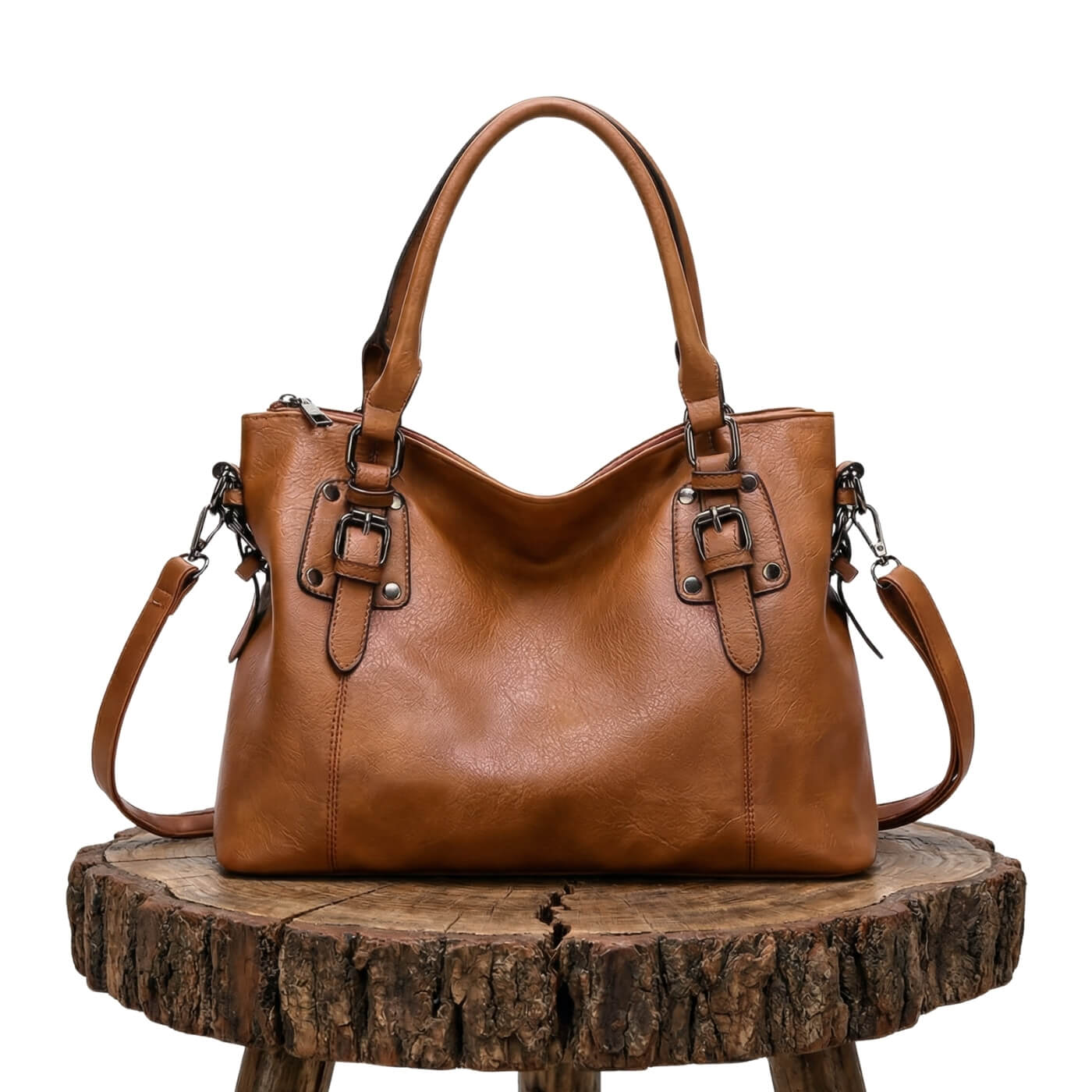 Arianna’s Everyday Carry | Shoulder Bag